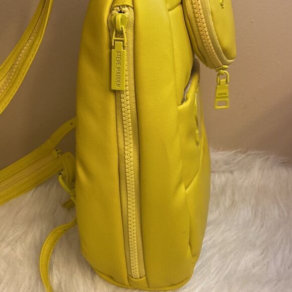 NWT Steve Madden Faux Leather (Bjaya) Backpack w/ AirPods pouch - Yellow - Picture 9 of 10